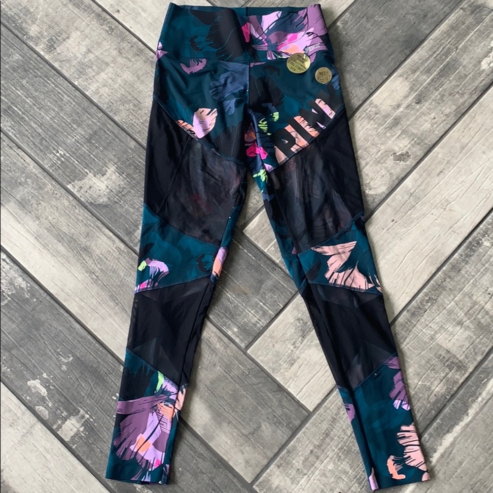 NWT PINK High waist leggings size Small